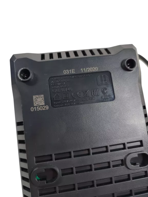 bosch-professional-gal-18v-40-kompaktowa-ladowarka-18v-1600a019rj-marka-248811-950093