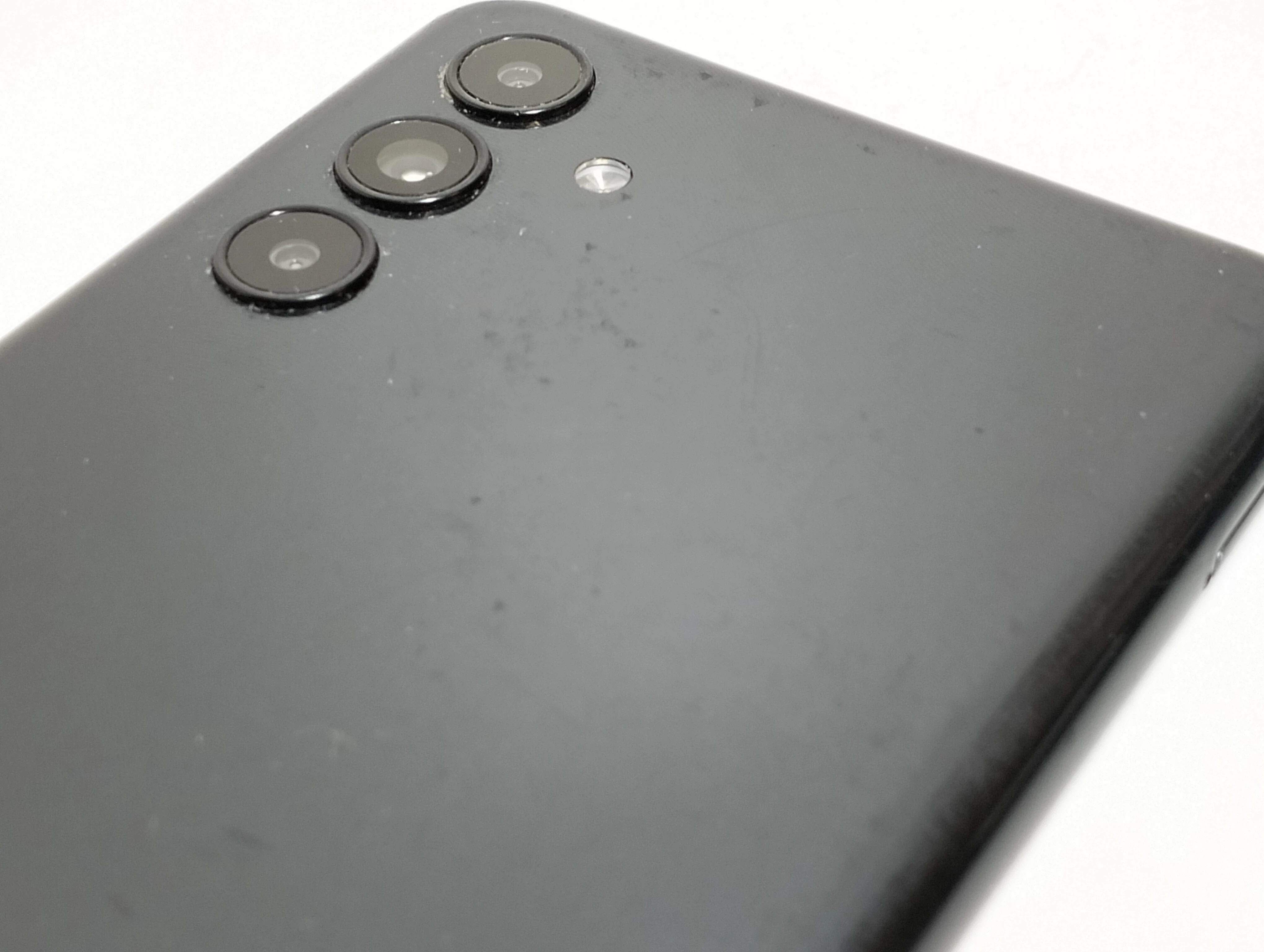 telefon-samsung-galaxy-a04s-stan-11323-2