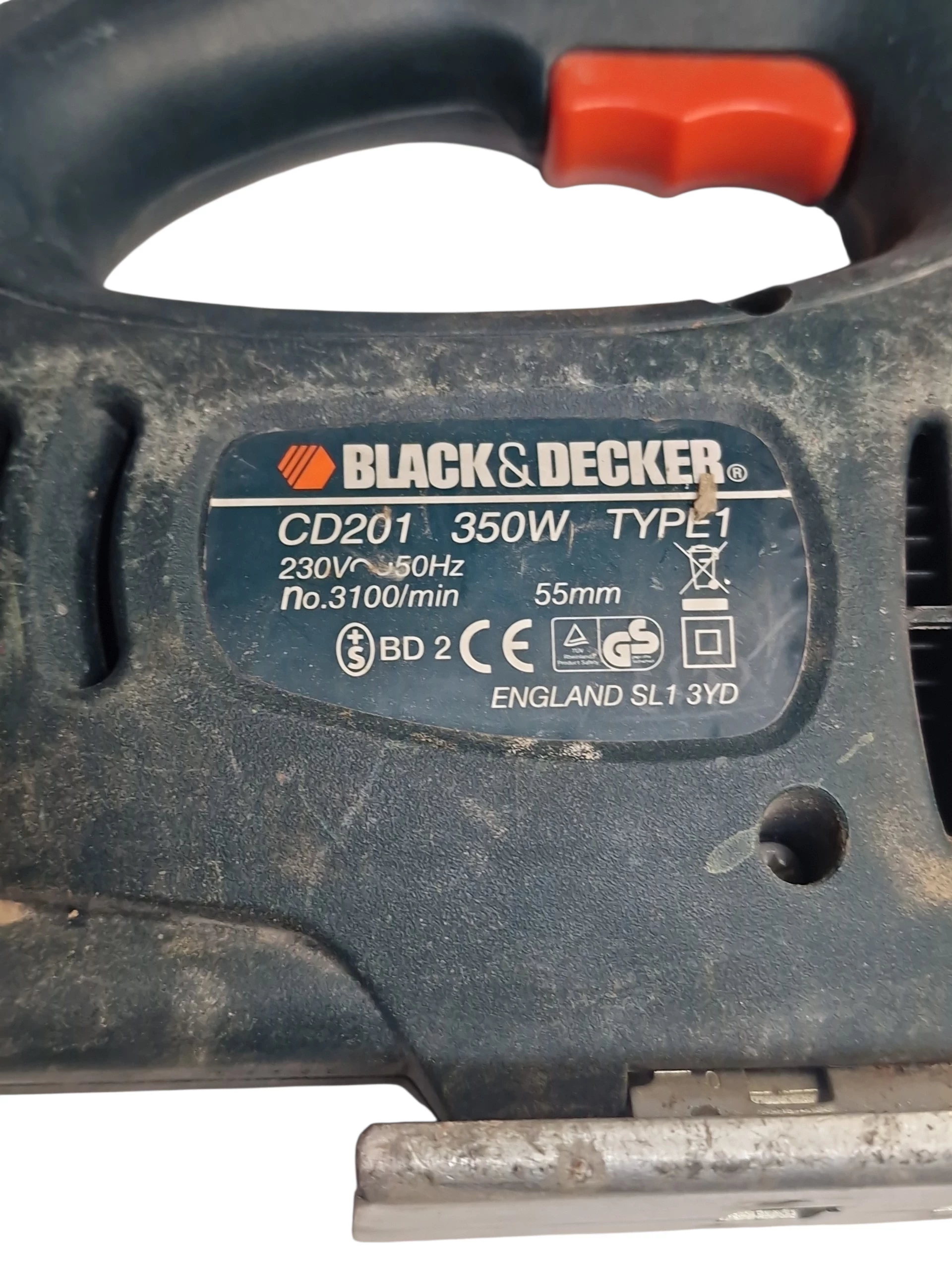 wyrzynarka-black-decker-cd201-mocowanie-brzeszczotu-205041-222245