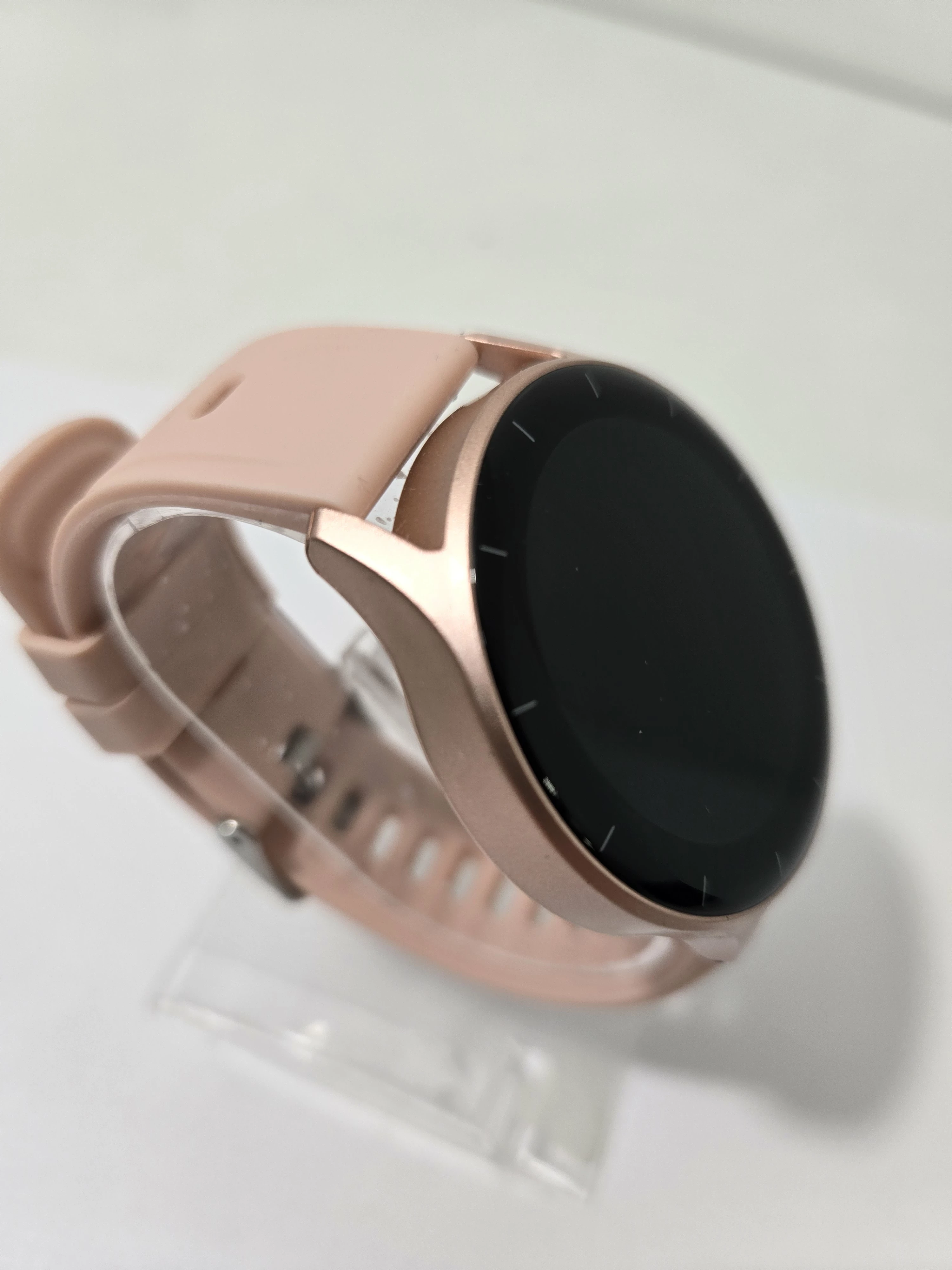 smartwatch-gravity-gt2-material-koperty-212886-258026
