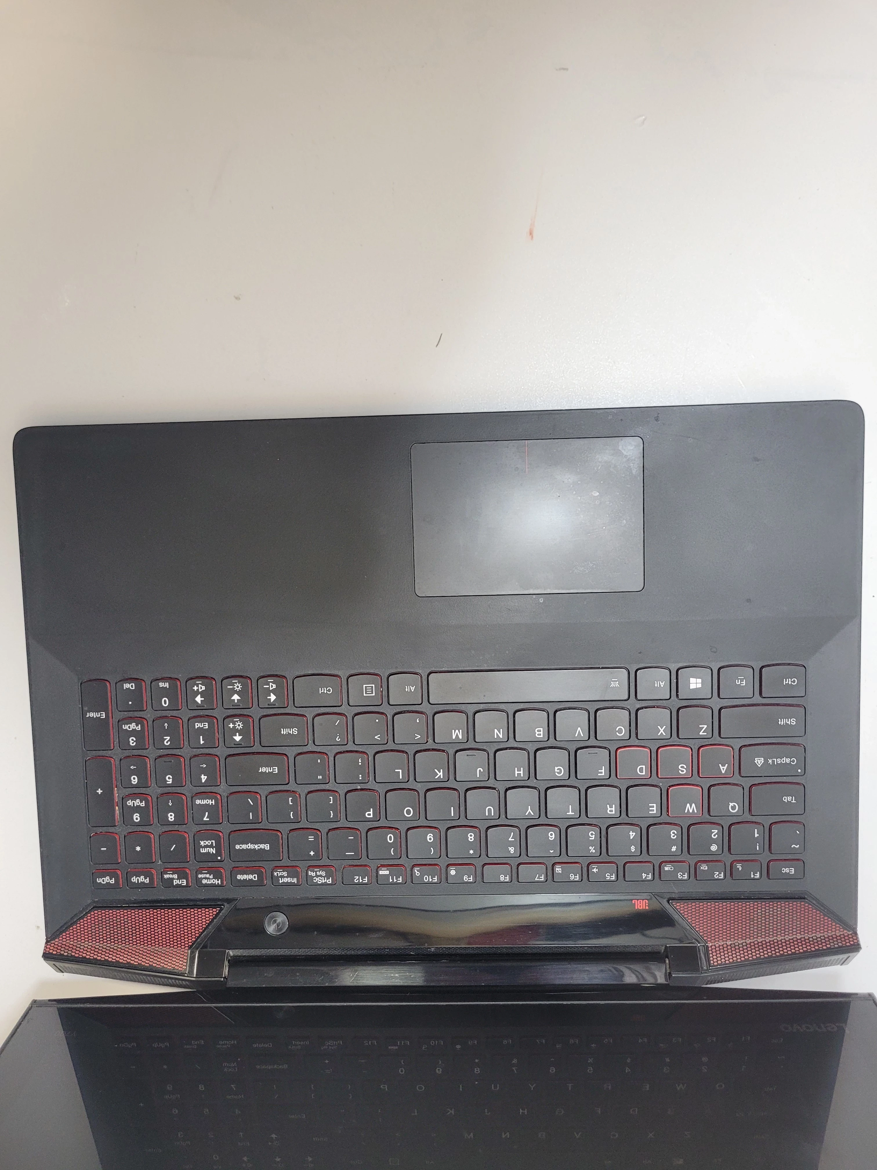 laptop-lenovo-y700-15isk-stan-11323-2