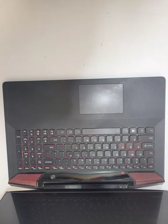 laptop-lenovo-y700-15isk-stan-11323-2