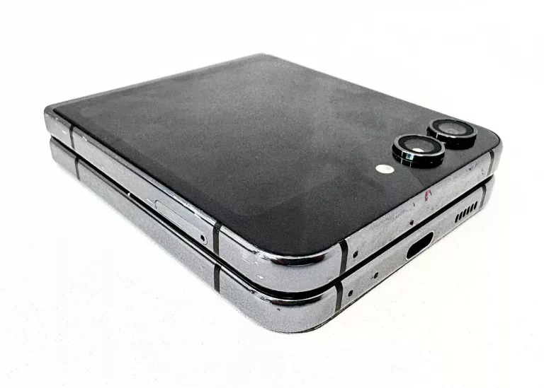 telefon-samsung-galaxy-z-flip5-512gb-stan-11323-2