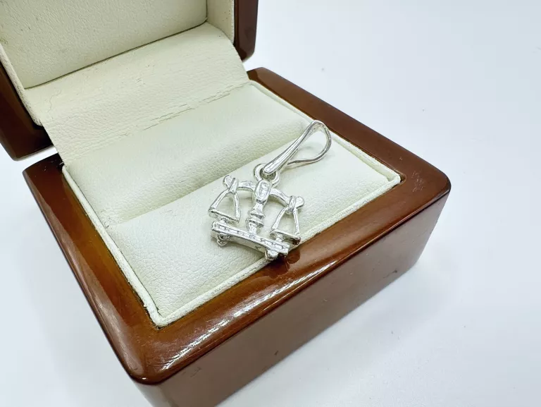 zawieszka-do-lancuszka-wykonana-ze-srebra-925-waga-znak-zodiaku-kamien-17088-524288