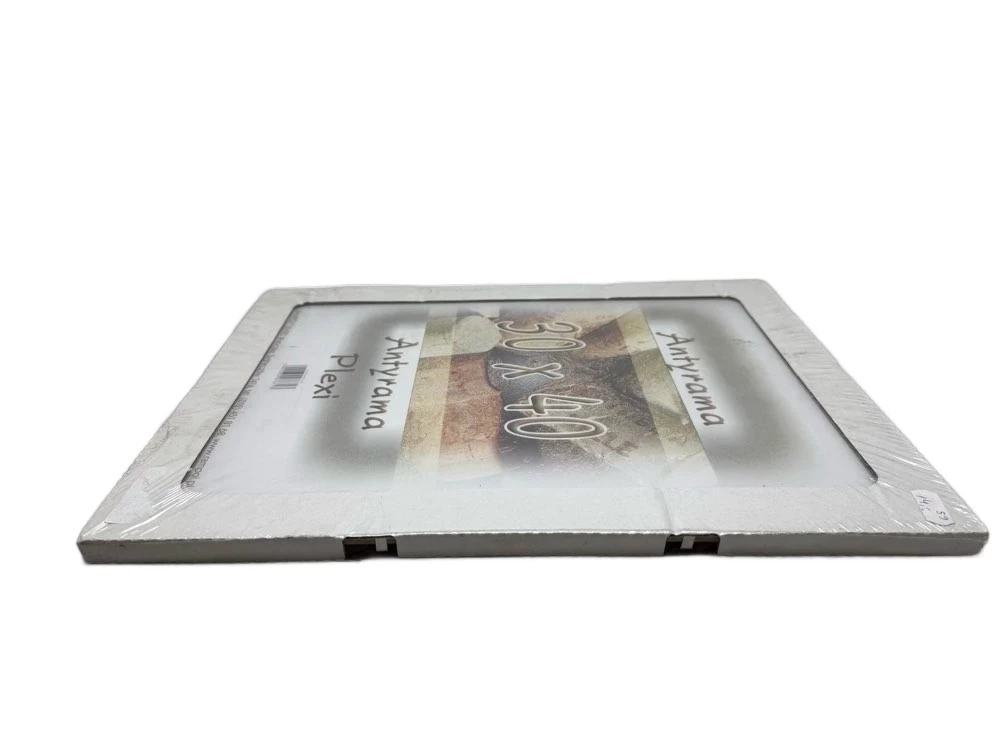 antyrama-plexi-30x40-stan-11323-2