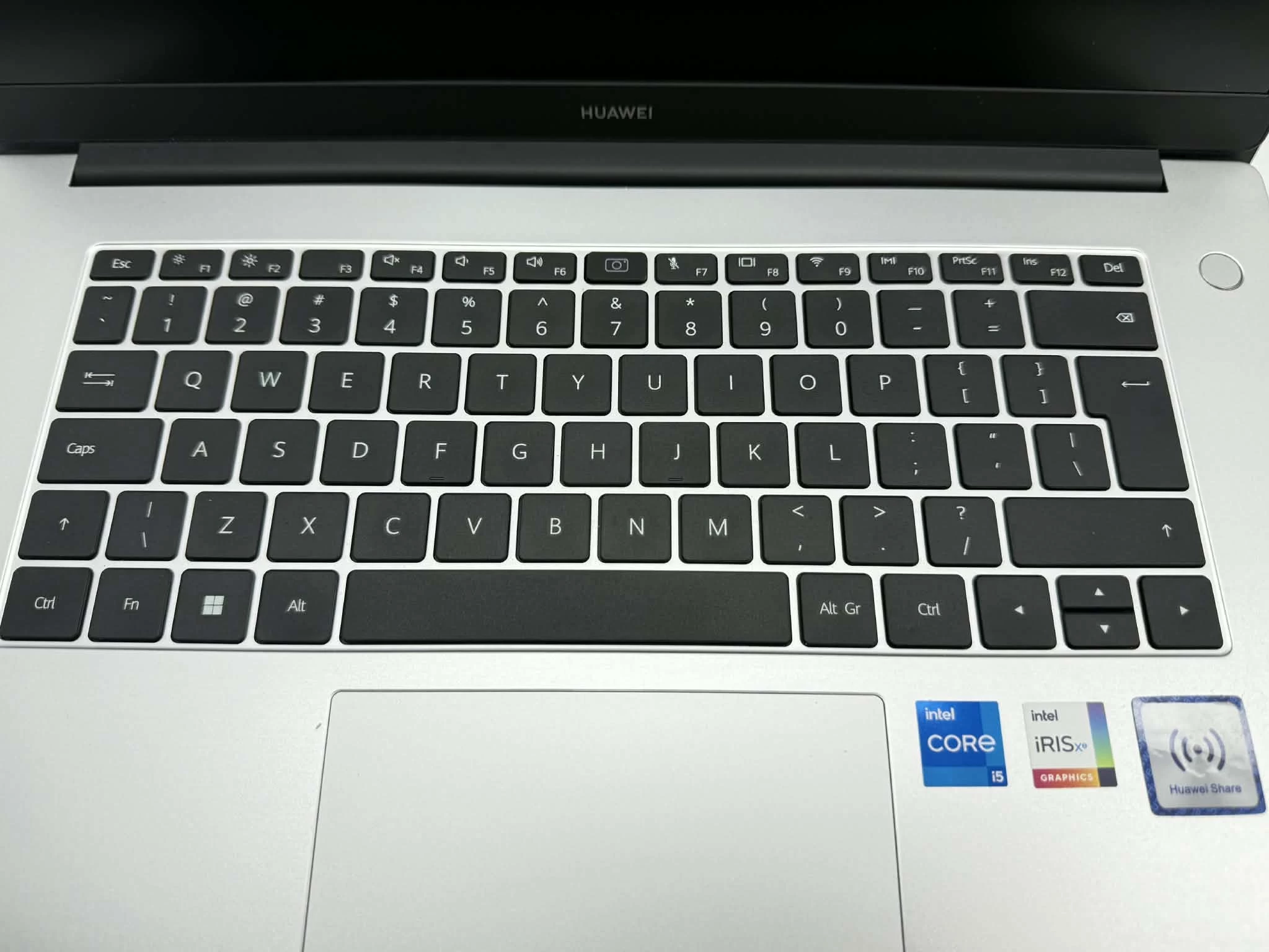 laptop-huawei-matebook-d15-i5-11gen-8gb-ram-512gb-ssd-przekatna-ekranu-1560