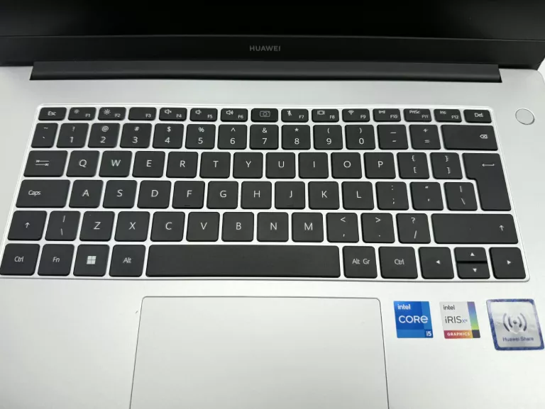 laptop-huawei-matebook-d15-i5-11gen-8gb-ram-512gb-ssd-przekatna-ekranu-1560