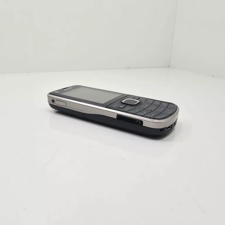telefon-nokia-6220-classic-kod-producenta-rm-328