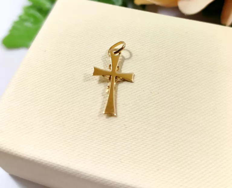 drobny-zloty-krzyzyk-pr-585-marka-248811-958954