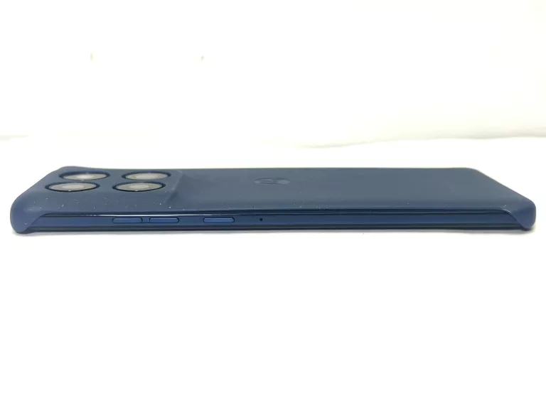 telefon-motorola-edge-60-typ-202685-212929