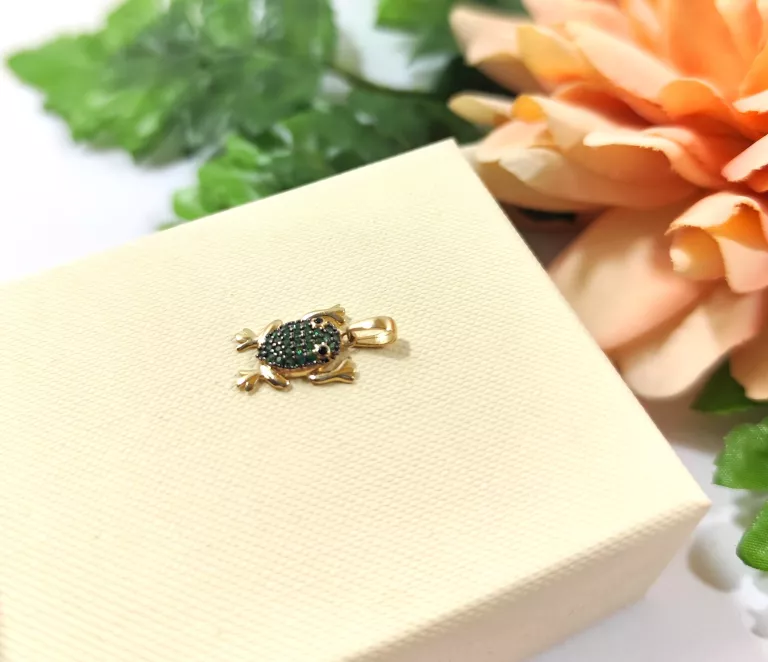 zlota-zawieszka-zabka-pr-585-material-15835-2