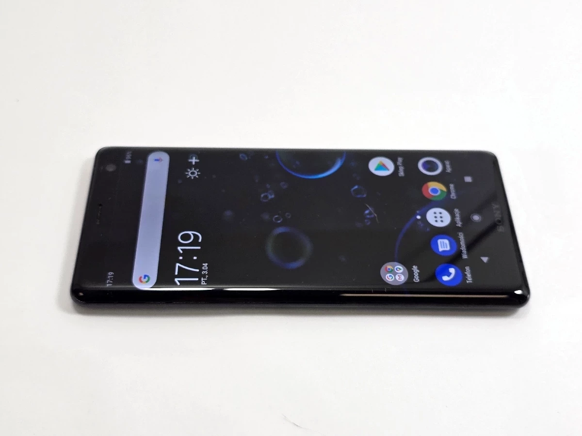 smartfon-sony-xperia-xz3-4-gb-64-gb-2g-czarny-stan-11323-2