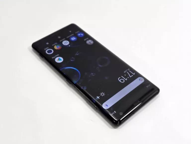 smartfon-sony-xperia-xz3-4-gb-64-gb-2g-czarny-ean-gtin-7311271621102