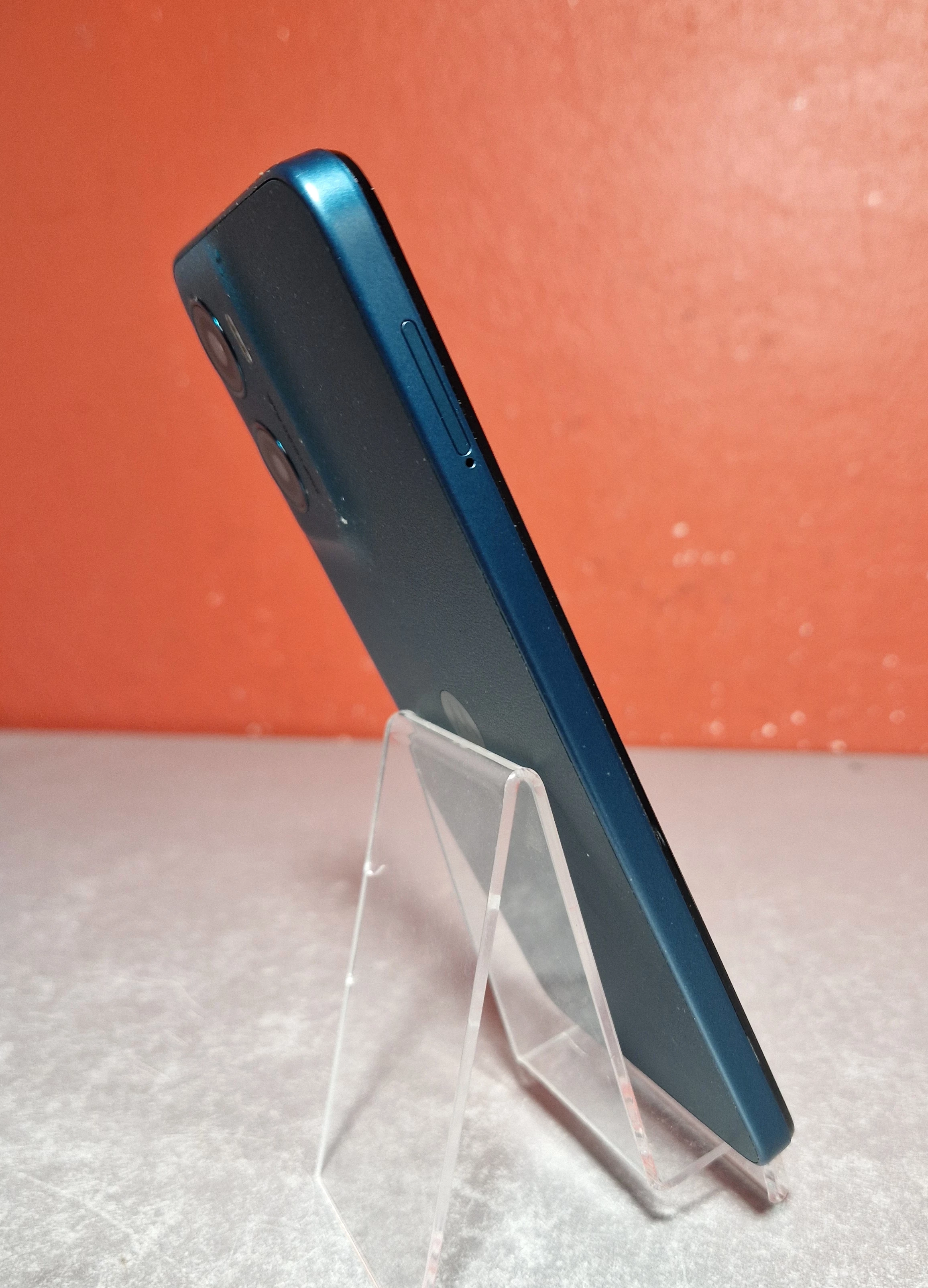 telefon-motorola-moto-g05-4128gb-stan-11323-2