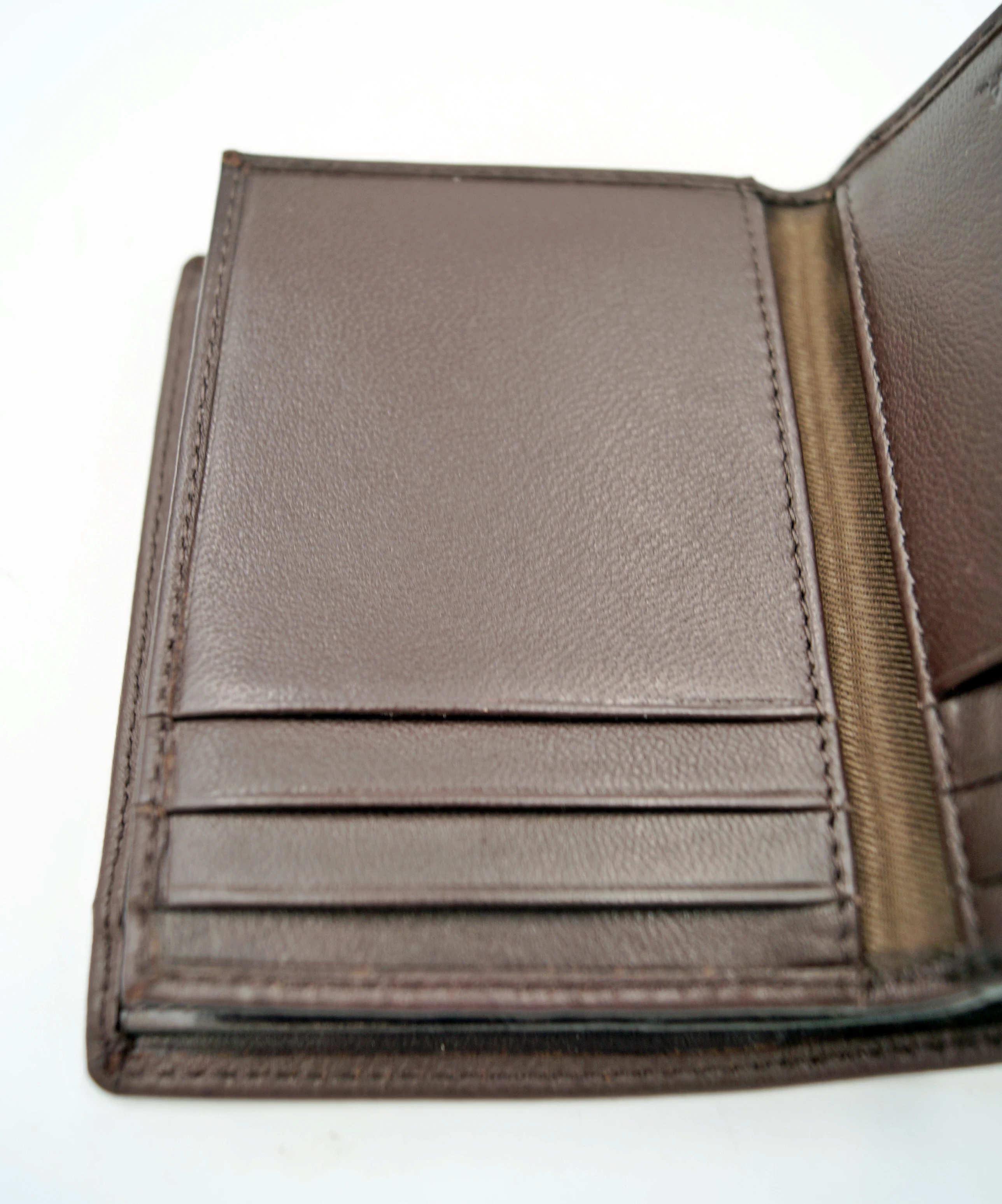 festina-portfel-skorzany-button-brazowy-kod-producenta-button