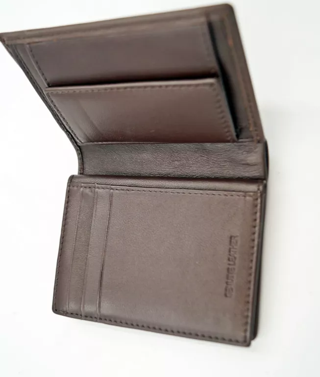 festina-portfel-skorzany-button-brazowy-model-button