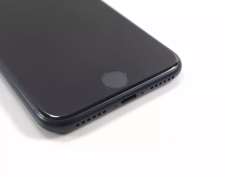 telefon-iphone-se-2022-64gb-wbudowana-pamiec-202869-214193