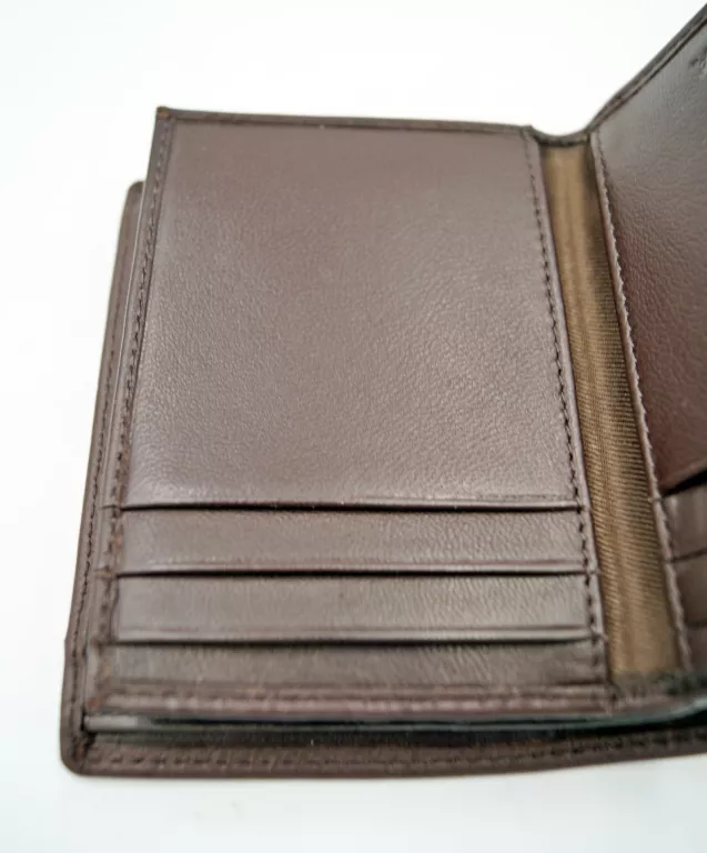 festina-portfel-skorzany-button-brazowy-kod-producenta-button