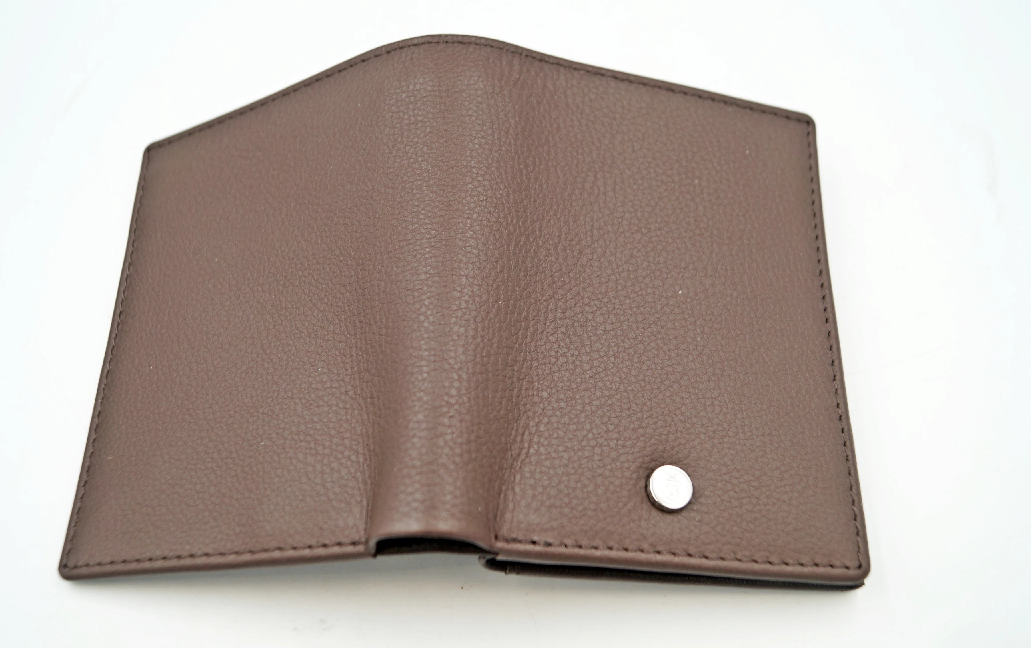 festina-portfel-skorzany-button-brazowy-glebokosc-produktu-500