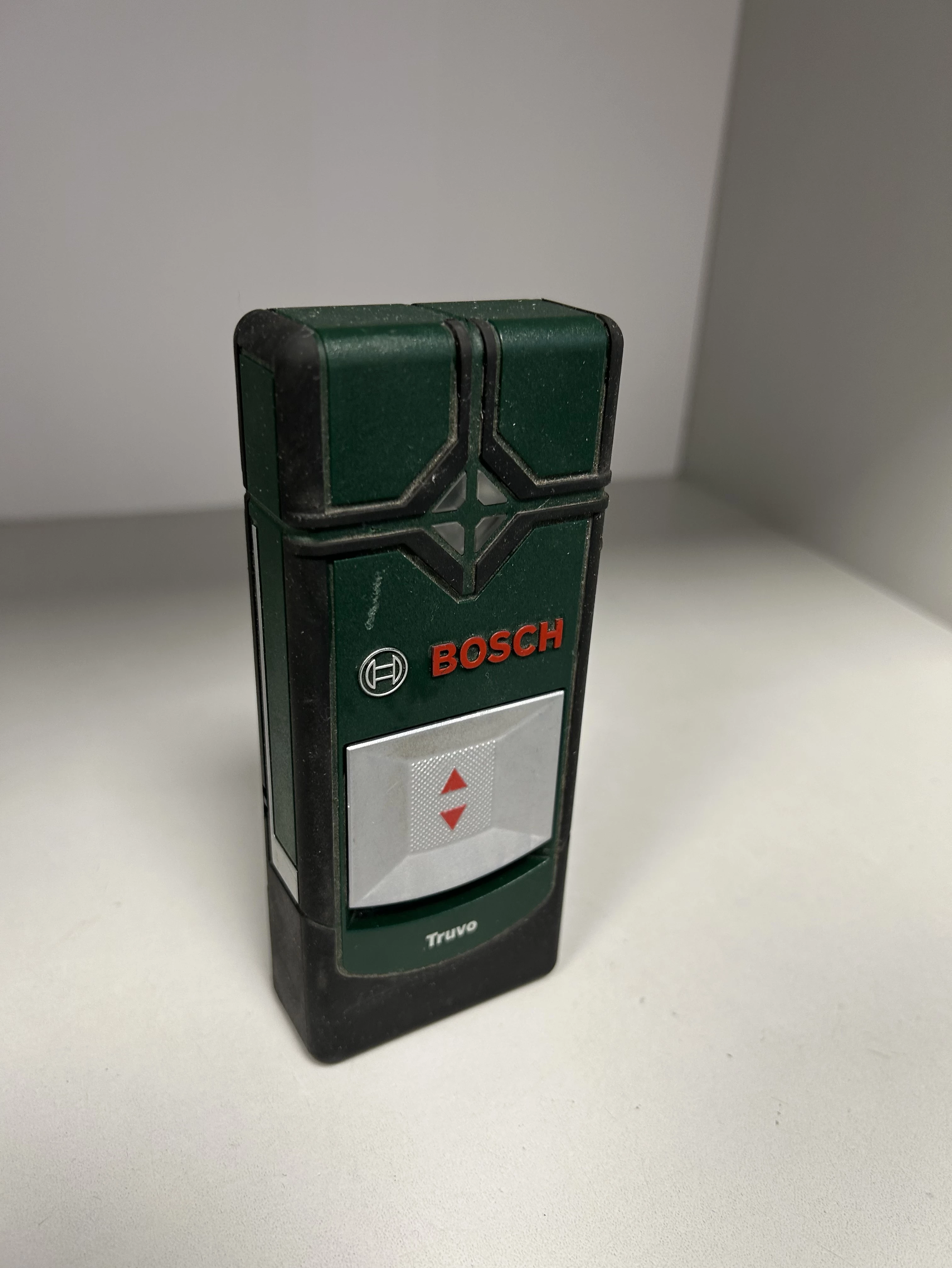 wykrywacz-metalu-bosch-sensor-truvo-3603f68200-sobieskiego-14-jelenia-gora-sj