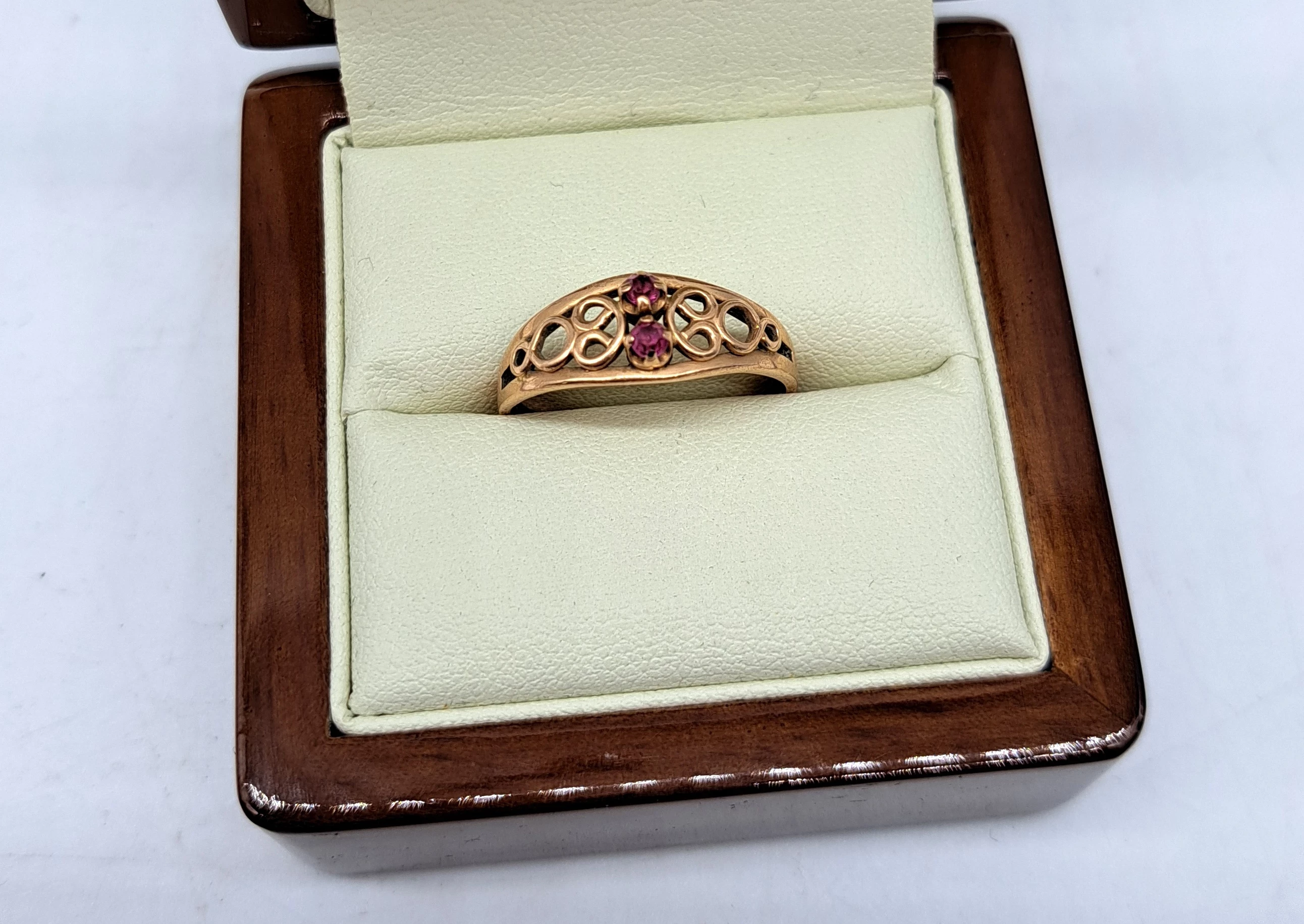 wyrob-jubilerski-uzywany-zloty-pierscionek-585-264g-bankowa-16e-police