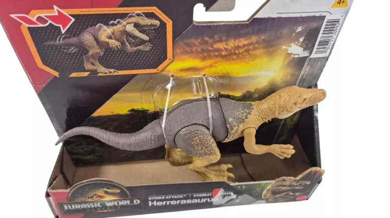 figurka-atakujacy-dinozaur-zuniceratops-jurassic-world-ean-gtin-194735309924