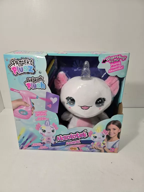 airbrush-plush-pokoloruj-pluszaka-axolotl-jednorozec-swiecacy-rog-rybka-kosciuszki-641-olsztyn