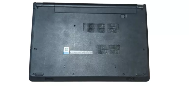laptop-dell-vostro-15-3568-i5-7200u-8gb-256gb-przekatna-ekranu-1560