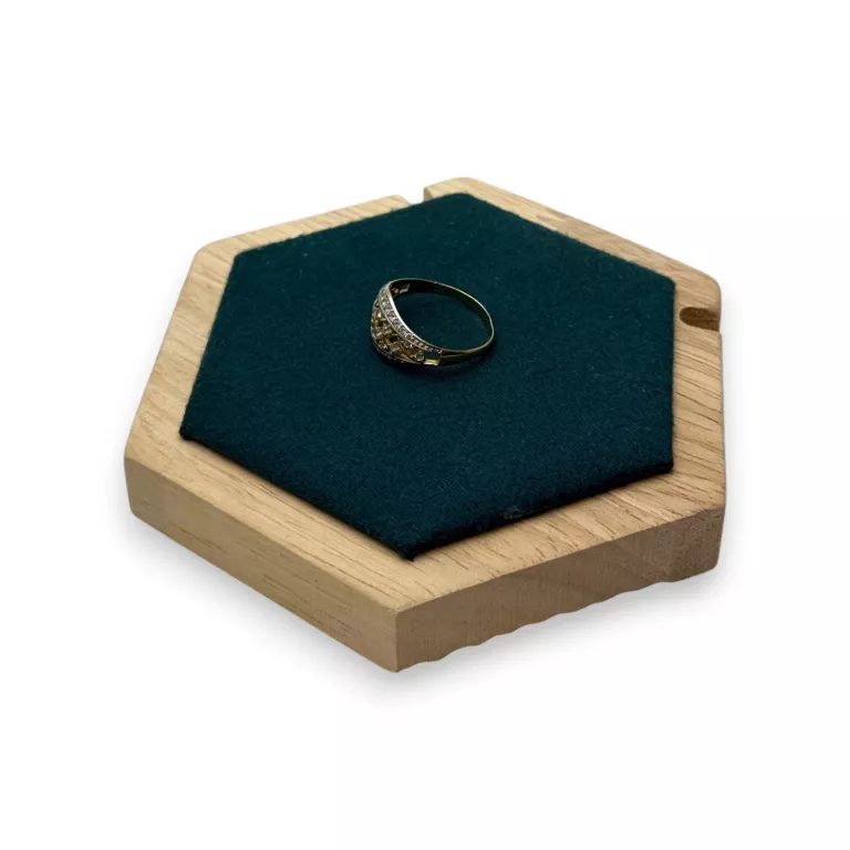 zloty-pierscionek-proba-585-rozmiar-20-waga-227g-brak-jednej-cyrkonii-material-15835-2