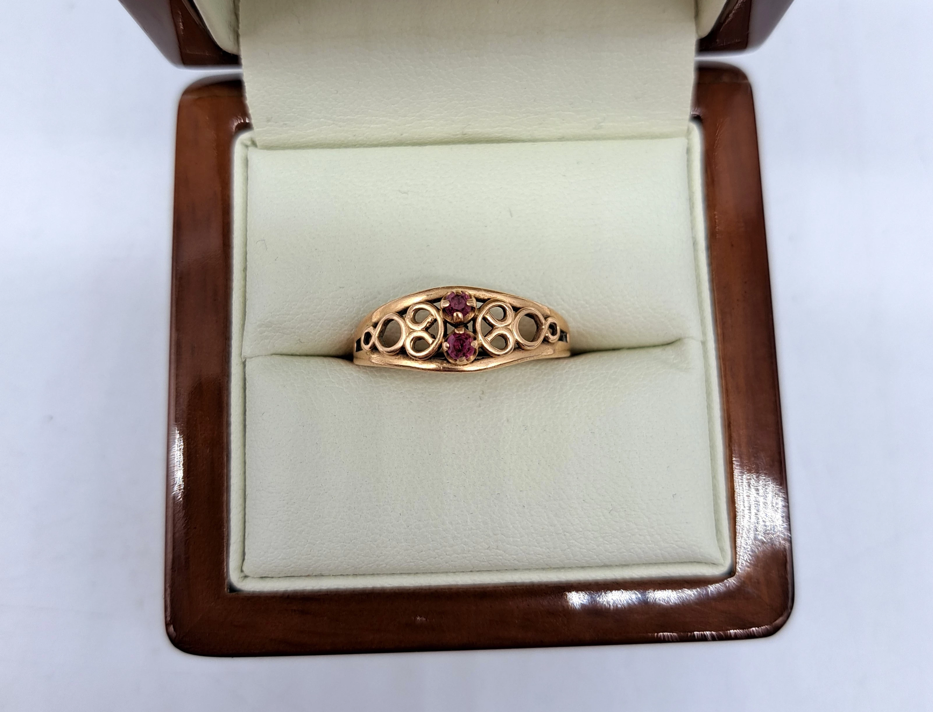 wyrob-jubilerski-uzywany-zloty-pierscionek-585-264g-stan-11323-2