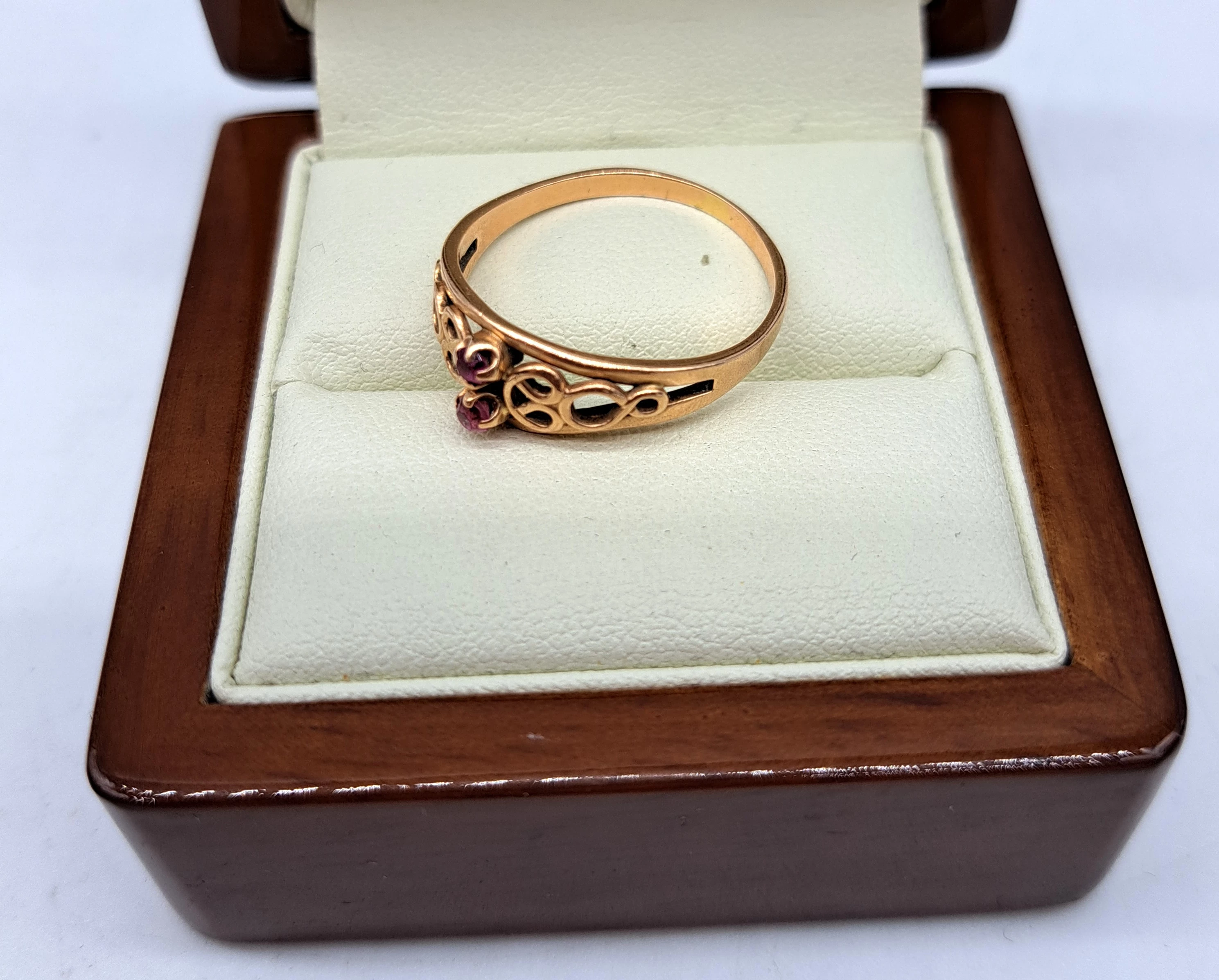 wyrob-jubilerski-uzywany-zloty-pierscionek-585-264g-rodzaj-2205-2