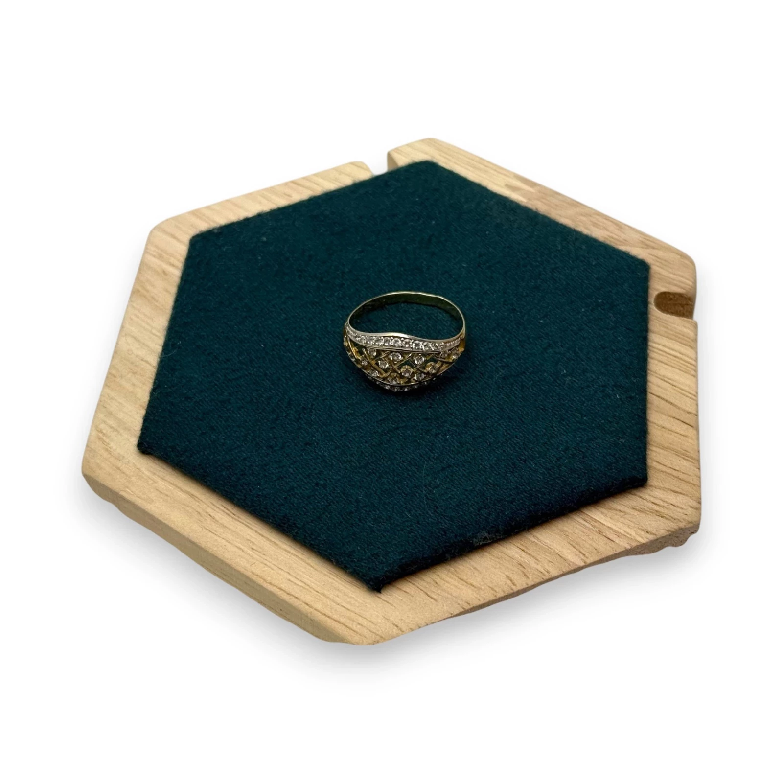 zloty-pierscionek-proba-585-rozmiar-20-waga-227g-brak-jednej-cyrkonii-stan-11323-2