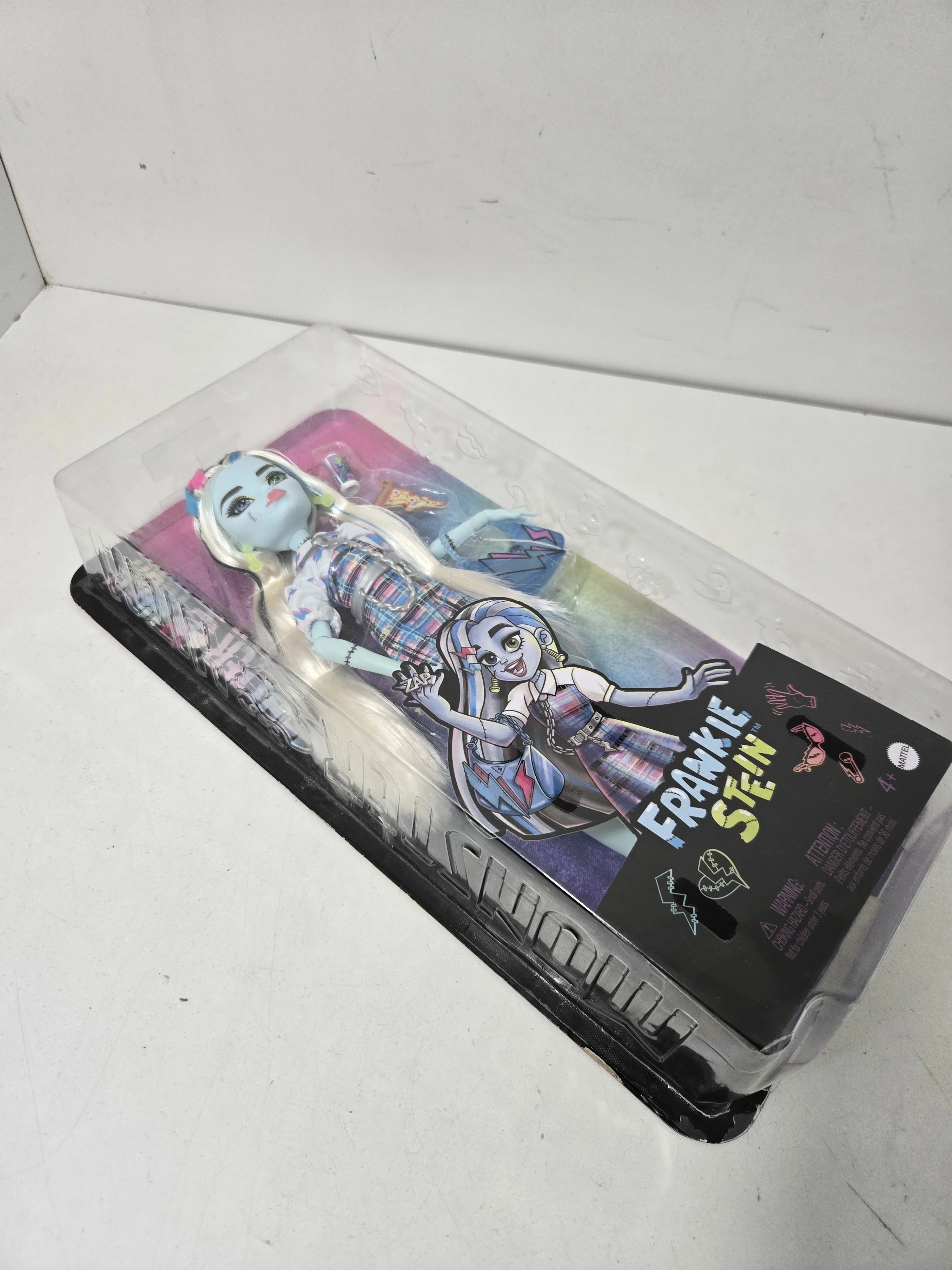 monster-high-frankie-stein-mattel-4-dla-dziewczynki-hky73-stan-11323-238058