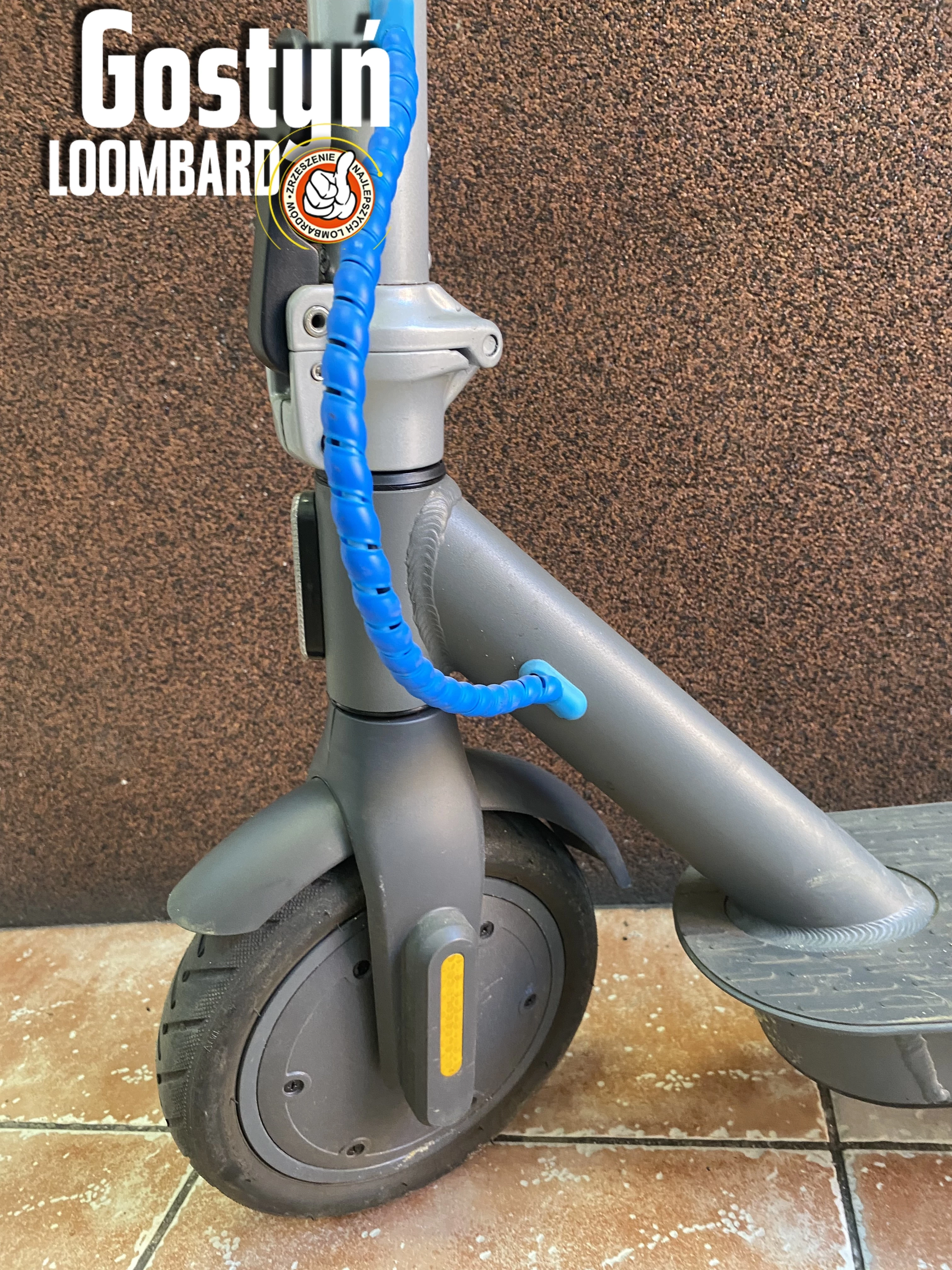 hulajnoga-elektryczna-motus-scooty-85-lite-czarno-turkusowa-model-scooty-85