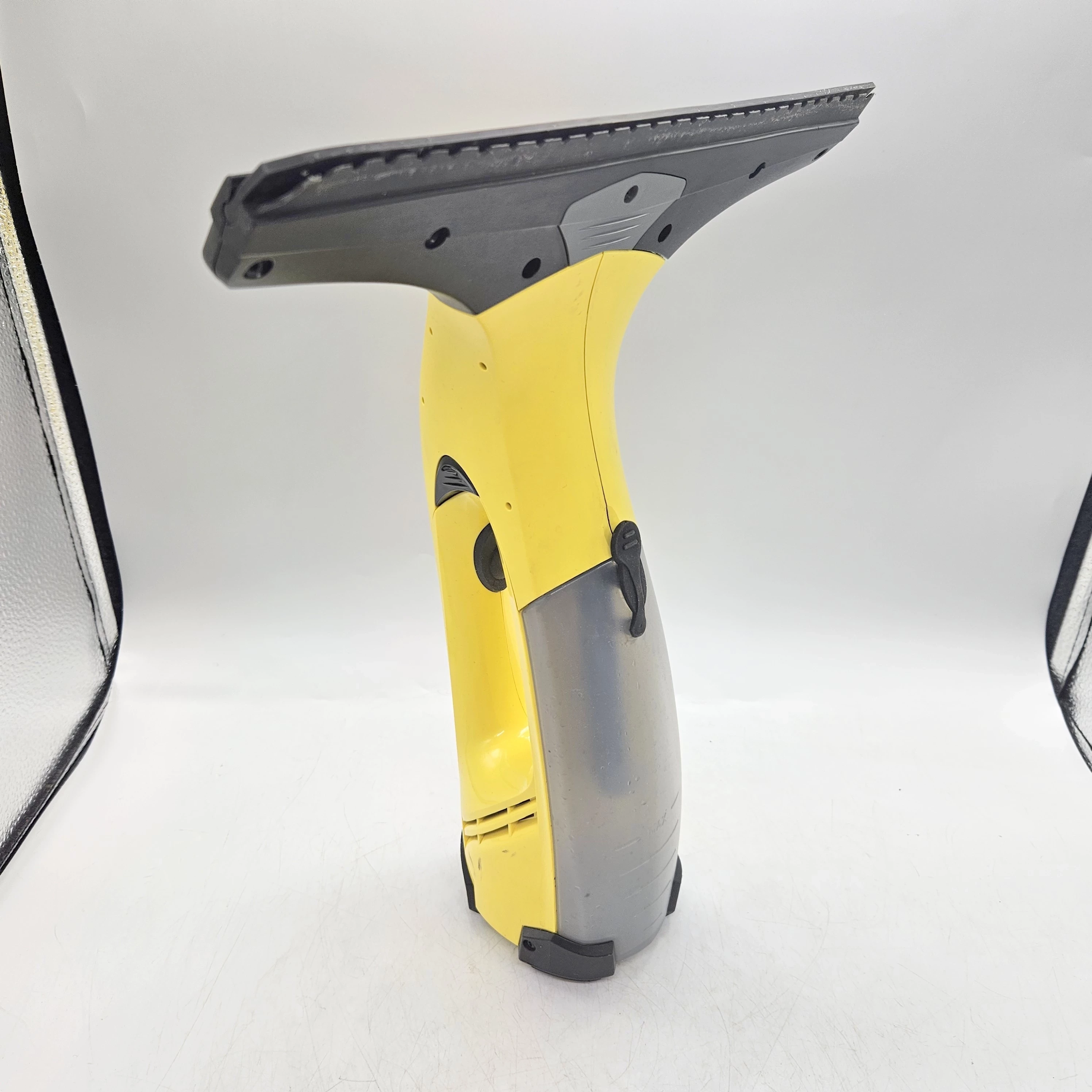 myjka-do-okien-karcher-wv-50-plus-stan-11323-2