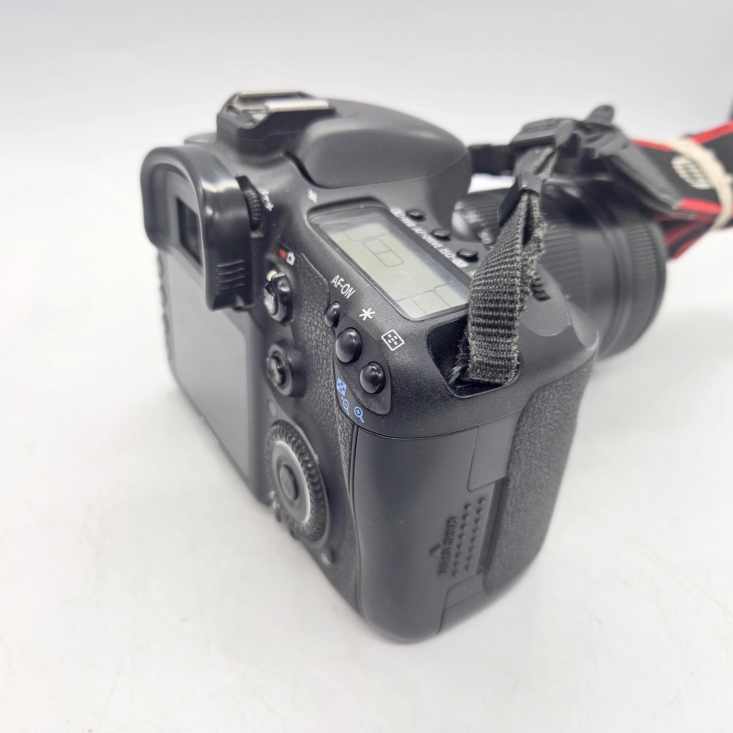 lustrzanka-canon-eos-7d-canon-efs-18-135-rozmiar-matrycy-206882-228774