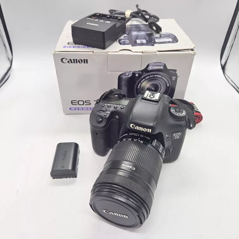 lustrzanka-canon-eos-7d-canon-efs-18-135-3-maja-48-poznan-ska-x