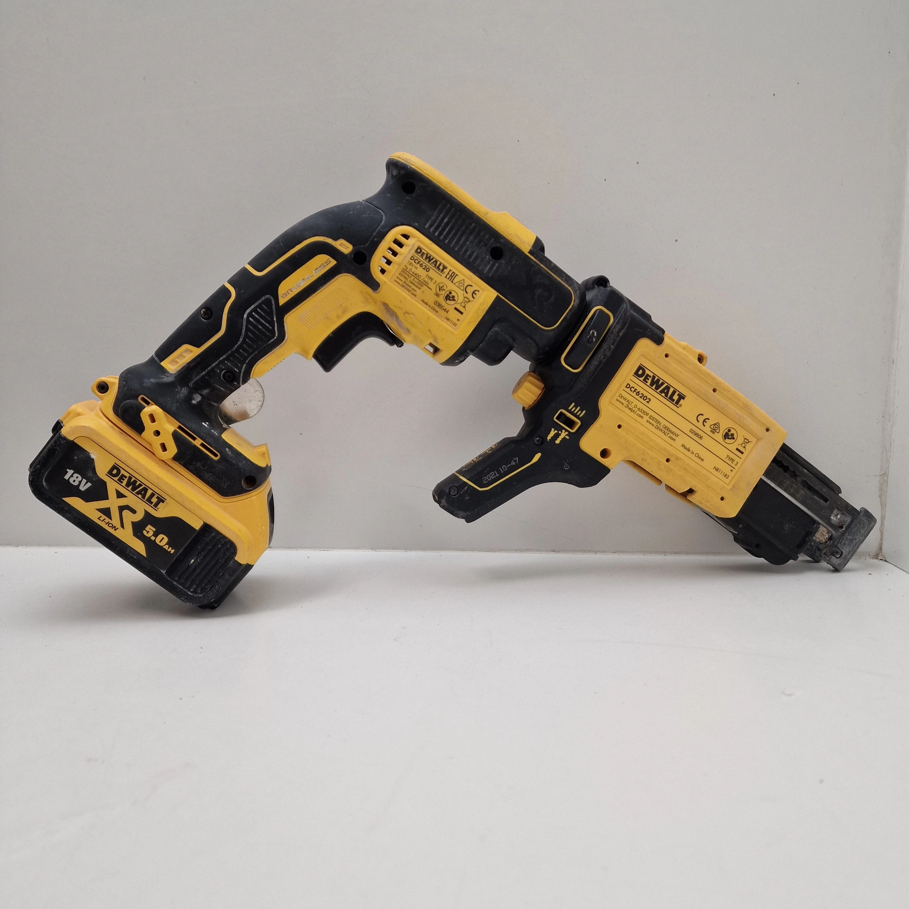 wkretarka-tasmowa-dewalt-dcf620-magazynek-dewalt-dcf6202-napiecie-v-128551-6