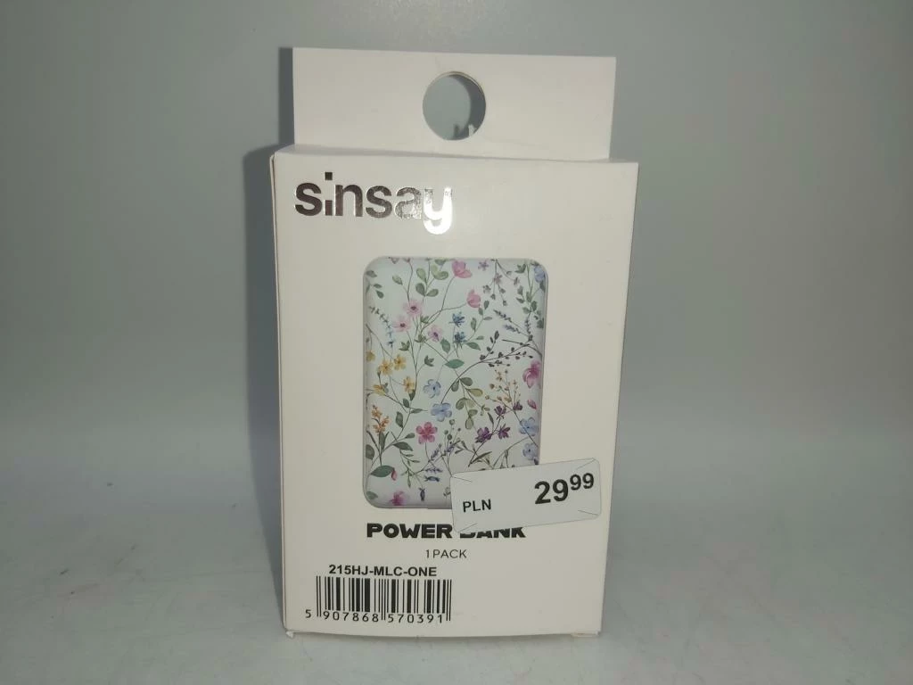 powerbank-sinsay-5000-mah-slowackiego-17-katowice