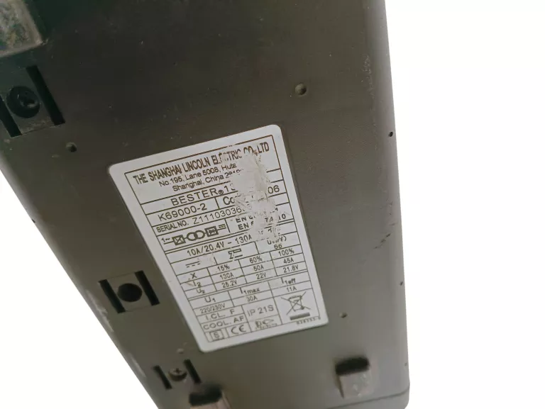 spawarka-inwertorowa-bester-130i-s-napiecie-zasilania-v-129638-1