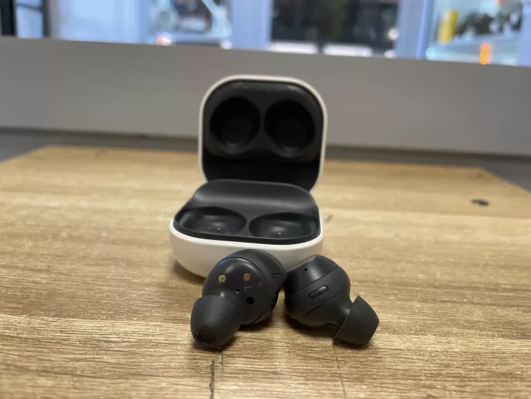 sluchawki-samsung-buds-core-l-osiedle-centrum-d1-krakow