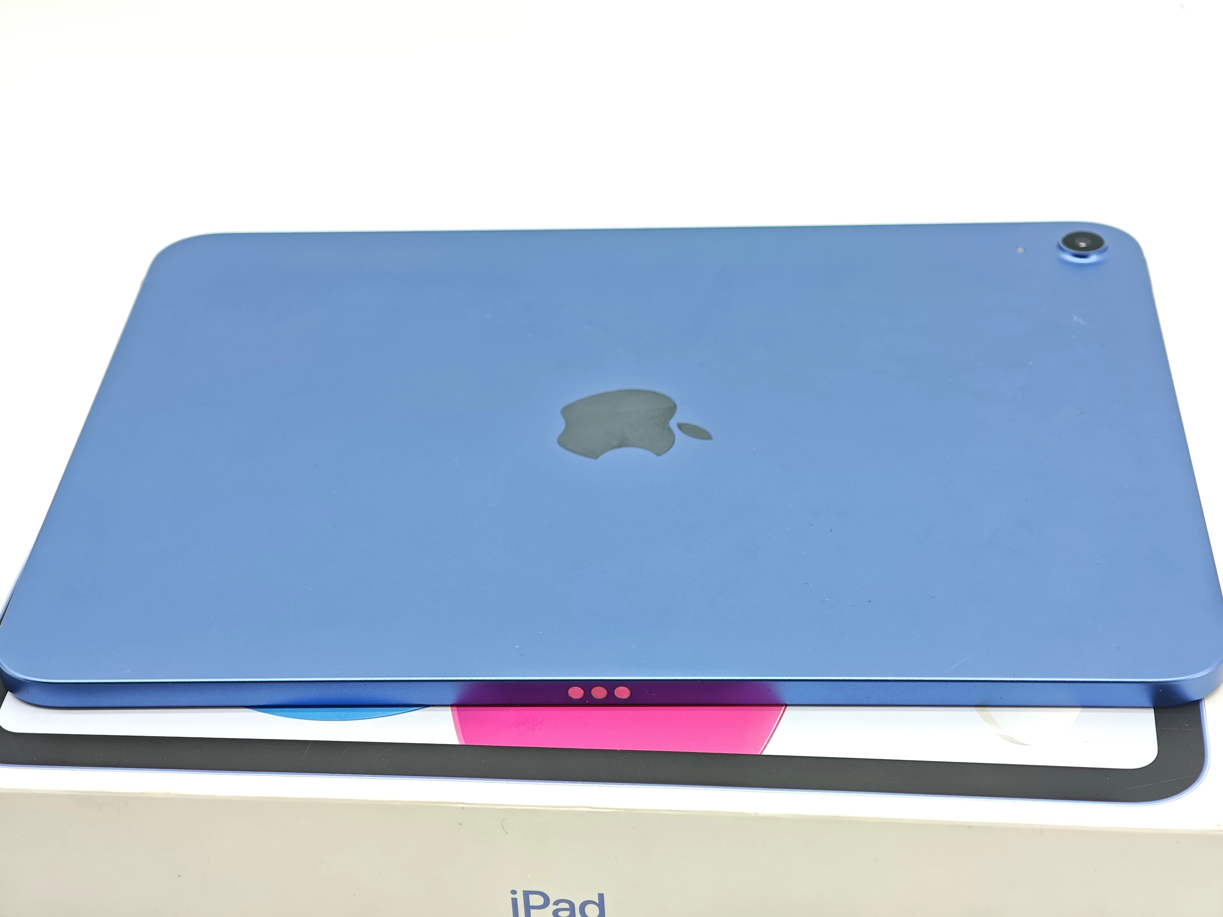 tablet-apple-ipad-a16-a3354-11th-gen-wifi-128gb-bateria-100-przekatna-ekranu-1100