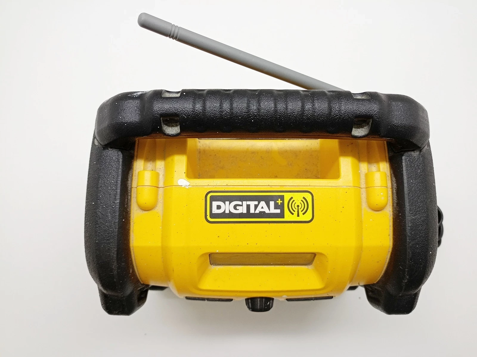 radio-budowlane-dewalt-dcr020-stan-11323-2