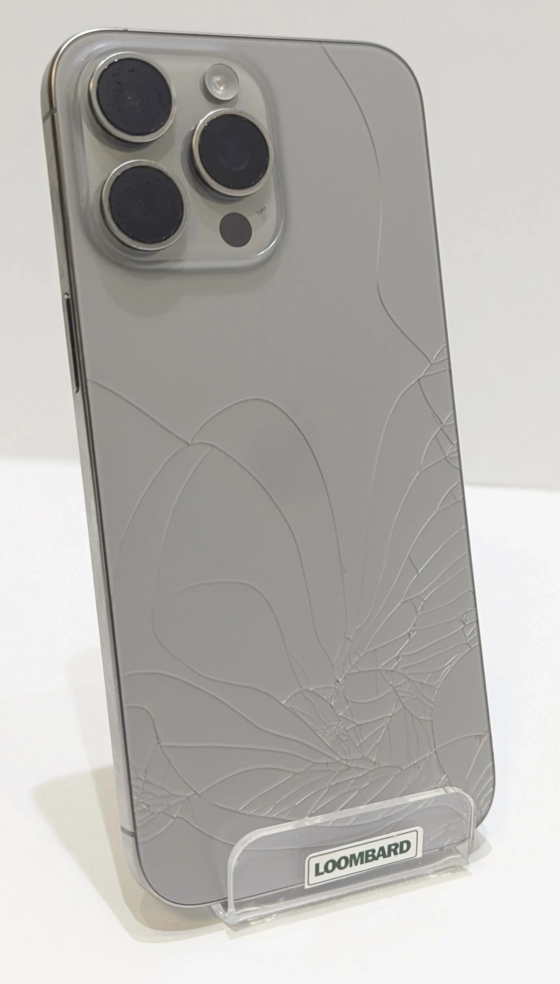 telefon-iphone-15-pro-max-256gb-bat89-zbite-plecy-wolny-od-rat-kod-producenta-mu793pxa