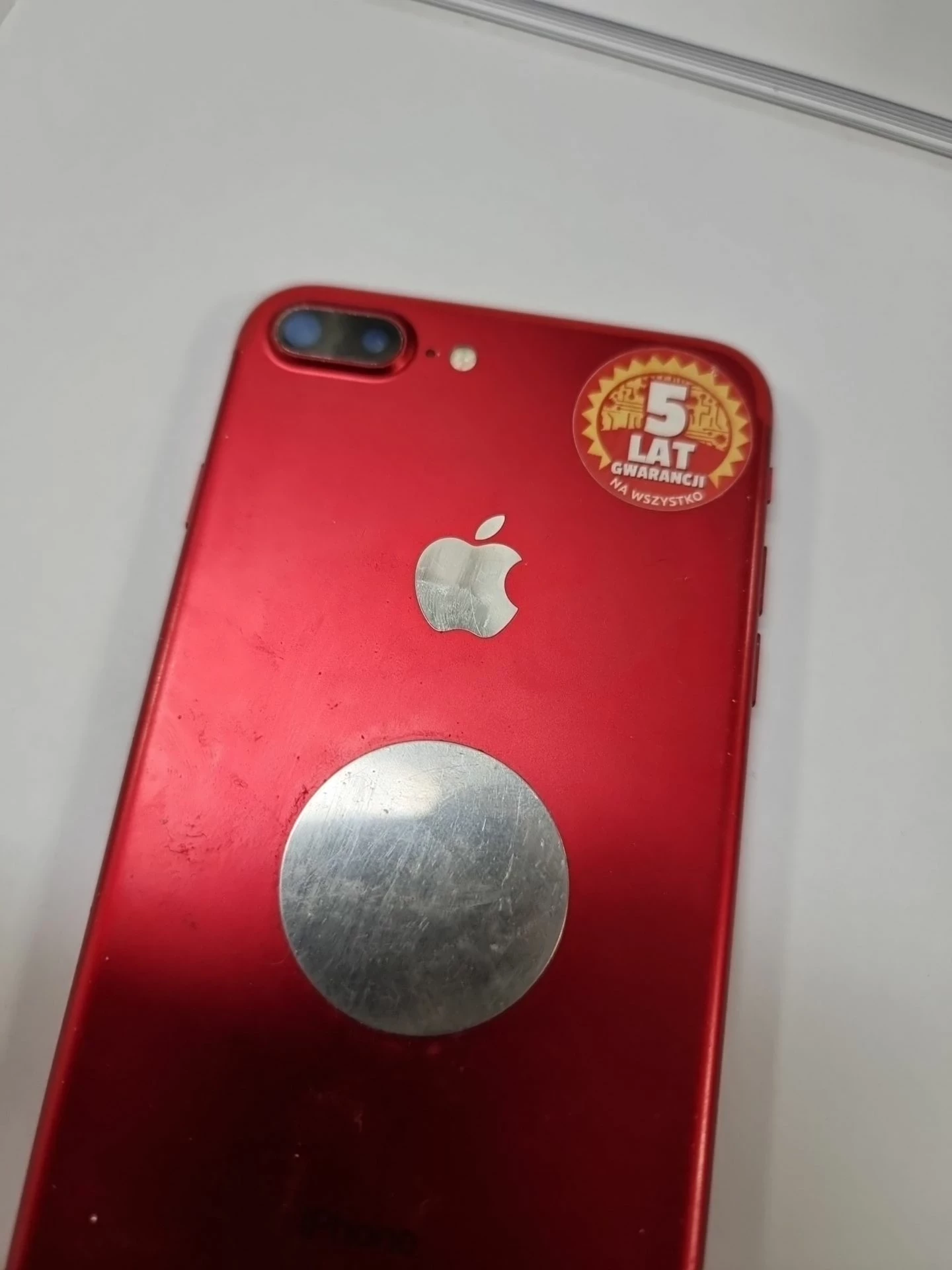 telefon-iphone-7-plus-128gb-przekatna-ekranu-550