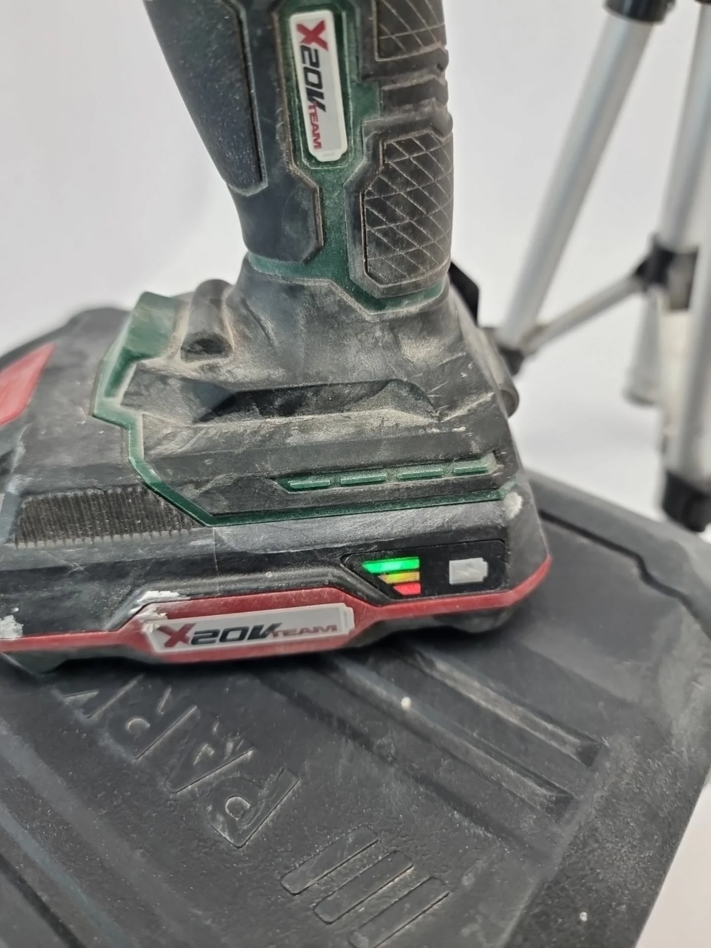 zestaw-parkside-wkretarka-pabs-20-li-g8aku-laser-pkll10b4-napiecie-v-128551-307721