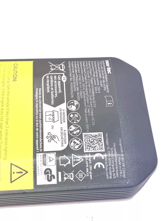 urzadzenie-rozruchowe-nor-tec-powerbank-7200-mah-etui-waga-produktu-z-opakowaniem-jednostkowym-0700