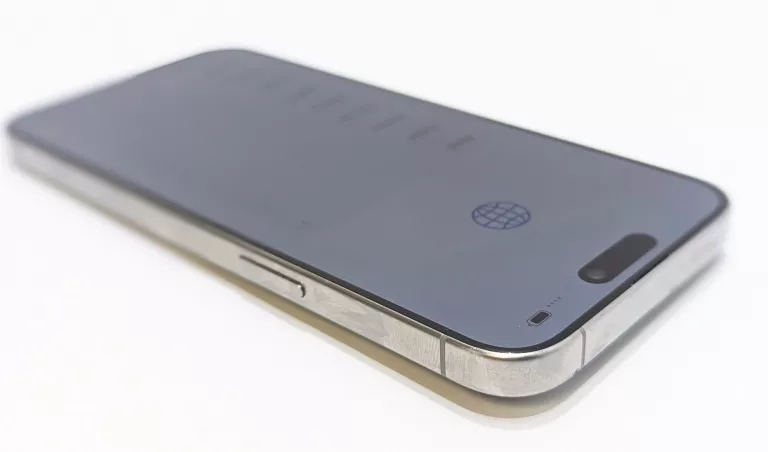 telefon-iphone-15-pro-max-256gb-bat89-zbite-plecy-wolny-od-rat-pamiec-ram-202865-214113