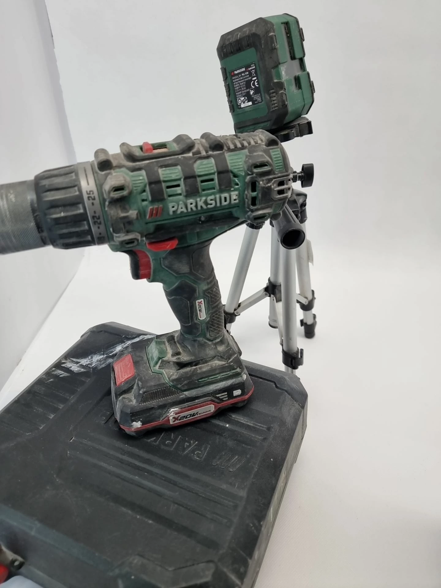 zestaw-parkside-wkretarka-pabs-20-li-g8aku-laser-pkll10b4-ean-gtin-4061926888543