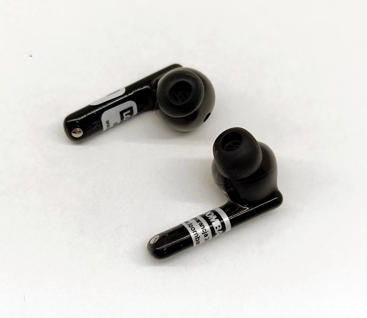 sluchawki-douszne-huawei-freebuds-4i-stan-11323-2